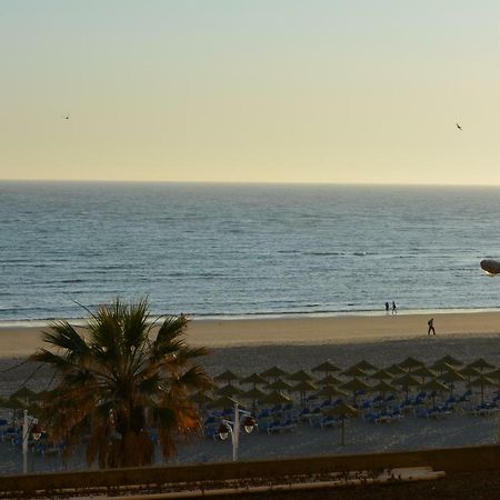 Apartamento Playa Victoria - Cádiz Exteriör bild